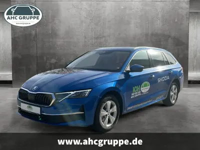 Gebraucht Skoda Octavia Exclusive 150 PS (110 kW) 2024 Blau Kombi