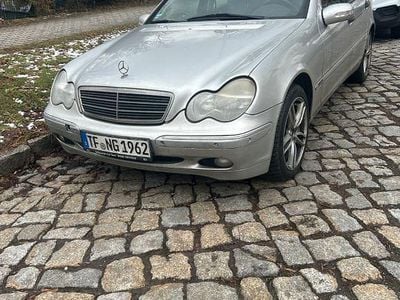 Gebraucht Mercedes 240 170 PS (125 kW) 2001 Silber Limousine
