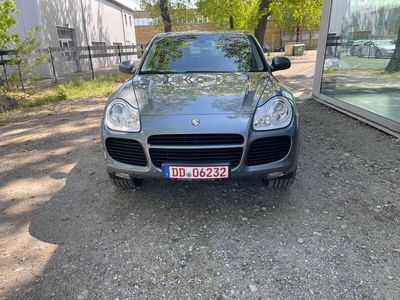 Porsche Cayenne Turbo