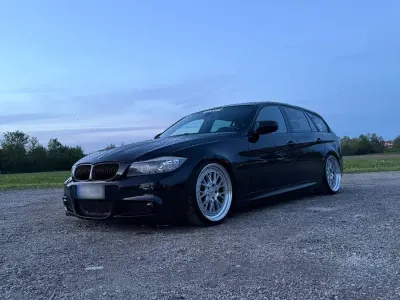 Gebraucht BMW 330 M Sport 245 PS (180 kW) 2009 Schwarz Kombi