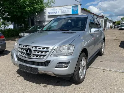 Gebraucht Mercedes ML350 272 PS (200 kW) 2010 Silber SUV