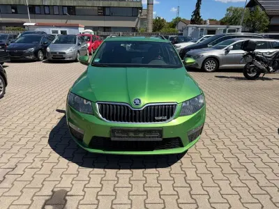 Gebraucht Skoda Octavia RS 220 PS (161 kW) 2016 Grün Kombi