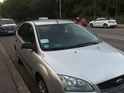 Gebraucht Ford Focus 101 PS (74 kW) 2006 Grau Limousine