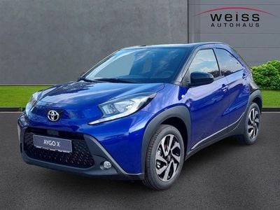 Gebraucht Toyota Aygo X Team 72 PS (52 kW) 2025 8y8)/ black mica (209) (blau SUV