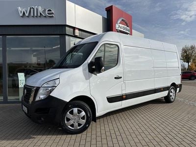 Nissan NV400