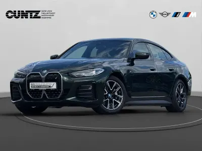 Gebraucht BMW i4 M Sport 250 kW (340 PS) 2023 Sanremo green Limousine