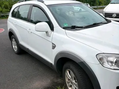 Gebraucht Chevrolet Captiva 140 PS (102 kW) 2009 Weiß SUV