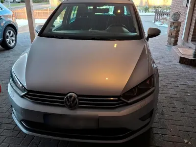 Gebraucht VW Golf 86 PS (63 kW) 2026 Silber Van / Kleinbus