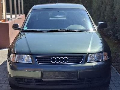 Second-hand Audi A3 101 CP (74 kW) 2000 Verde Hatchback