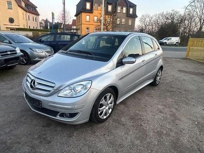 Gebraucht Mercedes B170 116 PS (85 kW) 2006 Silber Van / Kleinbus