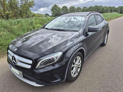 Mercedes GLA200