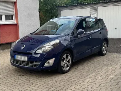 Gebraucht Renault Grand Scénic III 131 PS (96 kW) 2011 Blau Van / Kleinbus