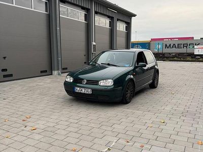 VW Golf IV