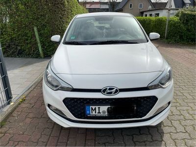 gebraucht Hyundai i20 aus 1 Hand - TÜV 11/25