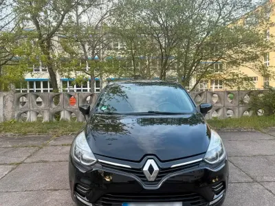 Gebraucht Renault Clio IV Dynamique 73 PS (53 kW) 2017 Schwarz Kleinwagen
