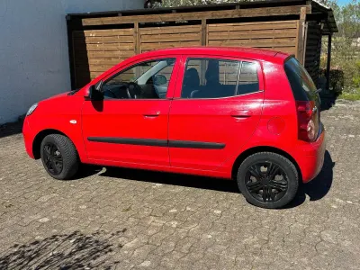 Gebraucht Kia Picanto 65 PS (47 kW) 2010 Rot Kleinwagen
