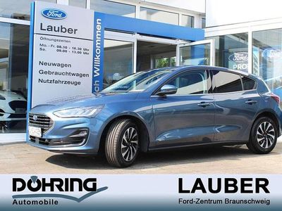 Gebraucht Ford Focus Titanium 125 PS (91 kW) 2024 Chromablau Limousine