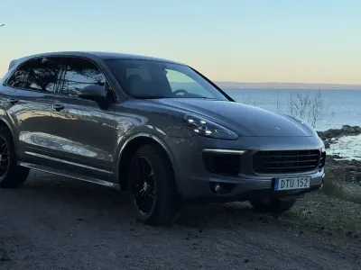 Usata Porsche Cayenne S 385 CV (283 kW) 2015 Argento SUV