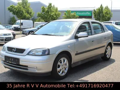 Gebraucht Opel Astra Njoy 84 PS (61 kW) 2003 Schwarz Limousine