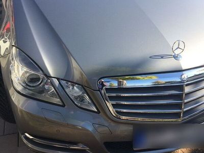 gebraucht Mercedes E200 CDI T BlueEFFICIENCY -