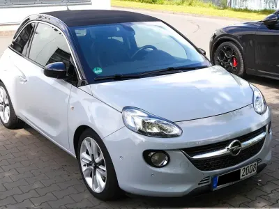 Używany Opel Adam Open Air 116 KM (85 kW) 2018 Szary Hatchback