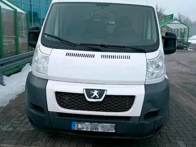 Gebraucht Peugeot Boxer 118 PS (86 kW) 2014 Weiß Van
