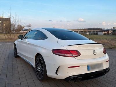 Gebraucht Mercedes C400 AMG 400 PS (294 kW) 2018 Weiß Coupé