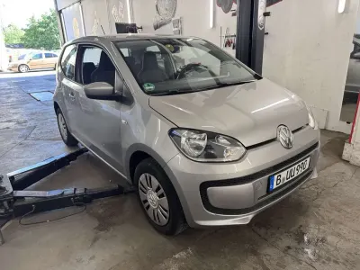 Gebraucht VW up! 60 PS (44 kW) 2016 Grau Kleinwagen