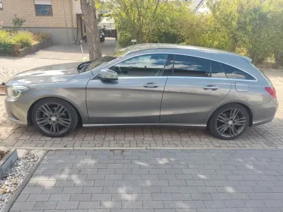 Gebraucht Mercedes CLA200 Shooting Brake Urban 156 PS (114 kW) 2015 Kombi