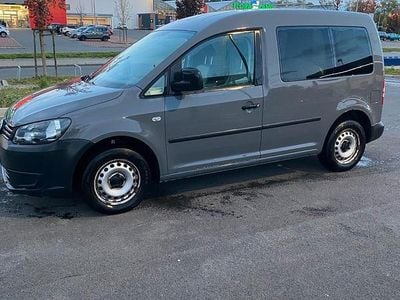 VW Caddy