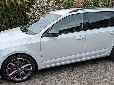Second-hand Skoda Octavia RS 245 CP (180 kW) 2020 Alb Break