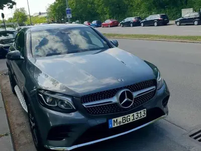 Gebraucht Mercedes GLC250 AMG line 204 PS (150 kW) 2017 SUV