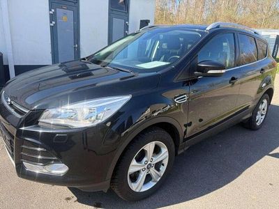 Gebraucht Ford Kuga Titanium 163 PS (119 kW) 2013 Pantherschwarz metallic SUV