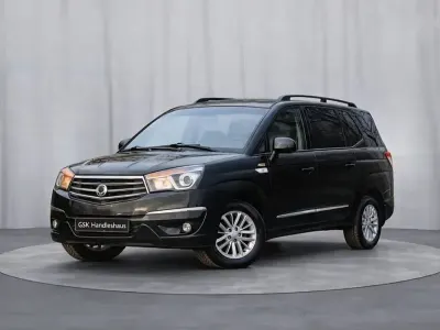 Usata SsangYong Rodius Sapphire 155 CV (114 kW) 2013 Nero Monovolume