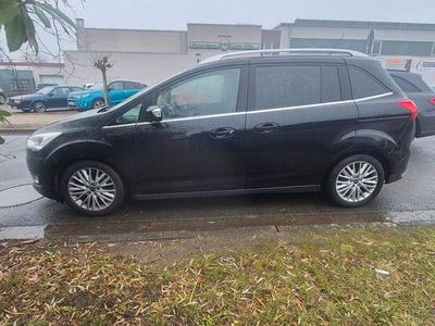 Schwarz Gebraucht 2015 Ford Grand C-Max Titanium Van / Kleinbus | 8.999 € (Fairer Preis)