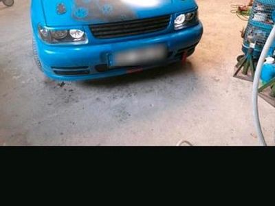 Gebraucht VW Polo 60 PS (44 kW) 1998 Blau Kleinwagen