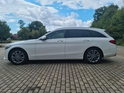 Gebraucht Mercedes C200 136 PS (100 kW) 2017 Weiß Limousine