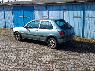 Usata Ford Fiesta 60 CV (44 kW) 2001 Utilitaria