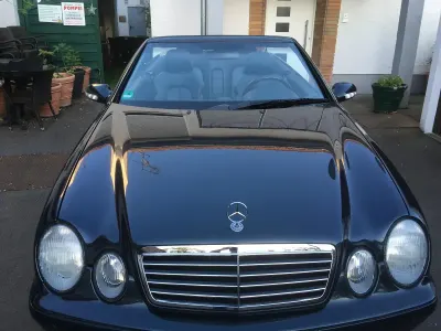 Gebraucht Mercedes SLK320 218 PS (160 kW) 2000 Schwarz Cabrio