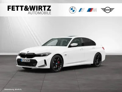 Brugt BMW 330e M Sport 292 HK (214 kW) 2023 Hvid Sedan