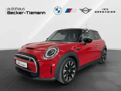 Gebraucht Mini Cooper SE 135 kW (184 PS) 2021 Chili red Kleinwagen