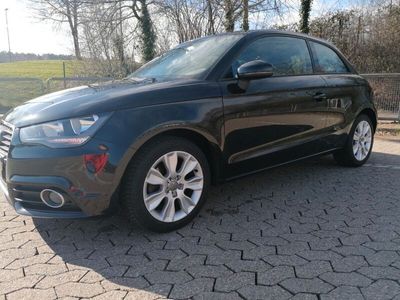 gebraucht Audi A1 1.6 TDI Ambition Tüv Neu Reifen Neu 2. Hand