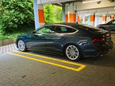 Gebraucht Audi A5 Sportback Sport 190 PS (139 kW) 2018 Grau Kleinwagen