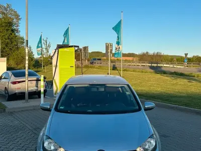 Usata VW Golf VI 102 CV (75 kW) 2008 Argento Utilitaria