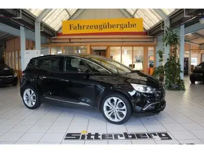 Gebraucht Renault Scénic Experience 116 PS (85 kW) 2017 Van / Kleinbus