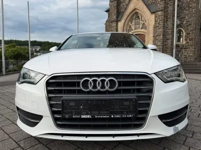 Gebraucht Audi A3 Attraction 125 PS (91 kW) 2016 Weiß Coupé