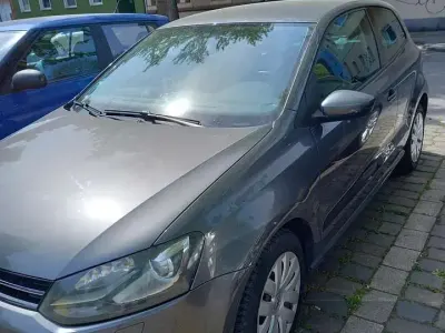 Gebraucht VW Polo Highline 105 PS (77 kW) 2012 Grau Kleinwagen