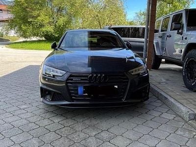 Second-hand Audi A4 S-Line 231 CP (169 kW) 2019 Gri Break