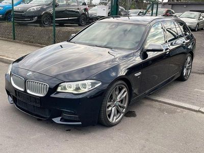 BMW M550