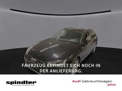 Używany Audi A4 150 KM (110 kW) 2022 Czarny Kombi